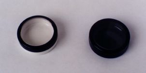 Screw-top cosmetic pots and covers